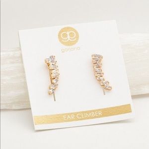 NWT Gorjana Amara Ear Climbers